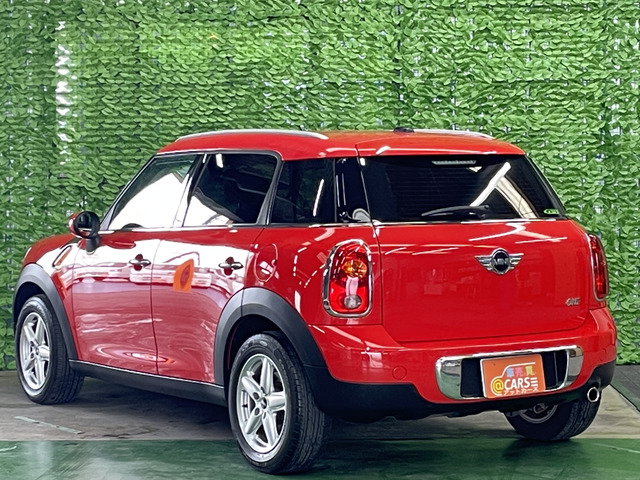 ★安心の長期保証★国産車は1年間走行無制限保証 輸入車は3か月3000キロ保証 オプションにて最長3年間の延長保証 遠方の方でもディーラーにて保証対応いたします。 自社整備工場完備