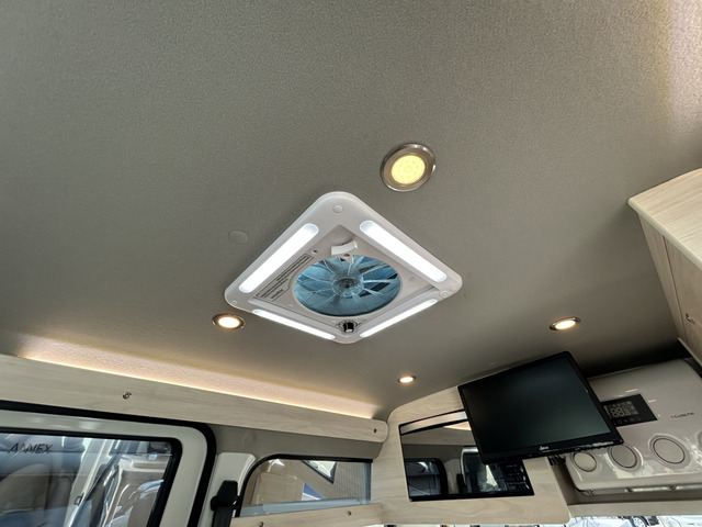 �����̋�C���z�ł���Ɩ��t���t�@�����������Ă��܂�!