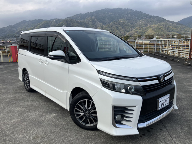 ヴォクシー2.0 ZS