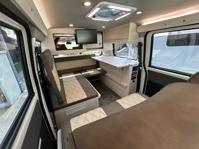 �^�E���G�[�X�x�[�X�̃o���R���͊󏭂ł�!