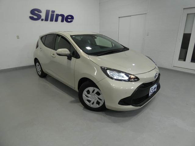 アクア1.5 X E-Four 4WD