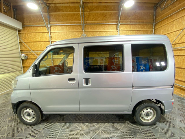 ハイゼットカーゴデラックス SAIII ハイルーフ 4WD