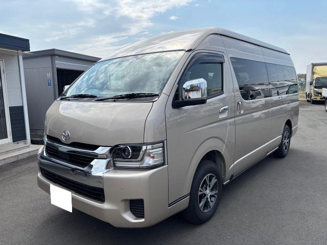 ハイエース2.7 グランドキャビン