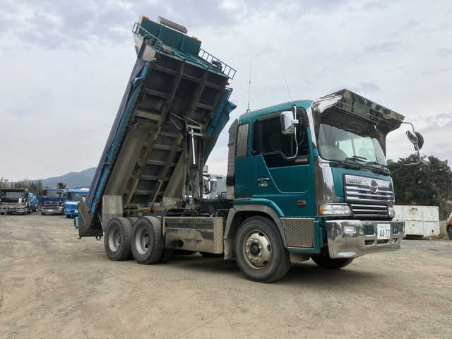 プロフィアダンプ