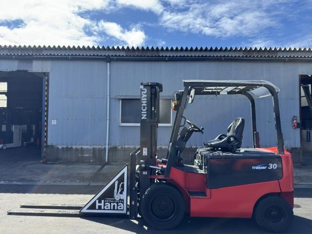 ニチユバッテリーフォークリフト