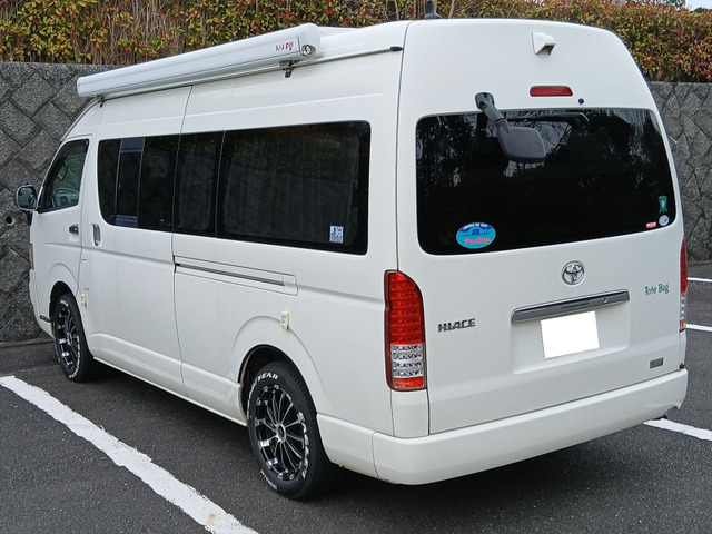 ハイエース