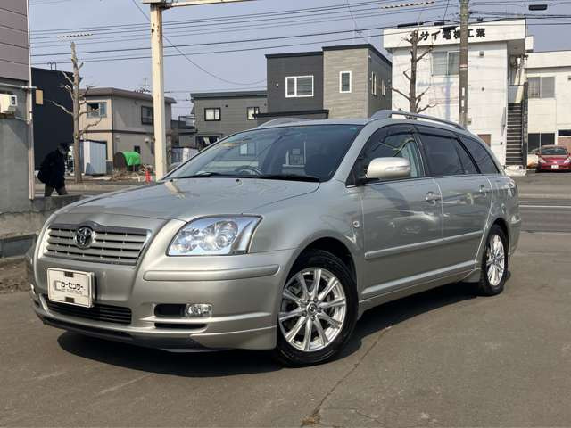 アベンシスワゴン2.0 Xi 4WD