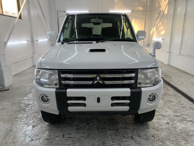 納車前点検では、エンジンをはじめ足回りや装備品の点検をスタッフが丁寧にやらせて頂きますので安心してカーライフを送る事ができます!