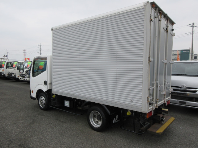 ���O���E���A���ł���