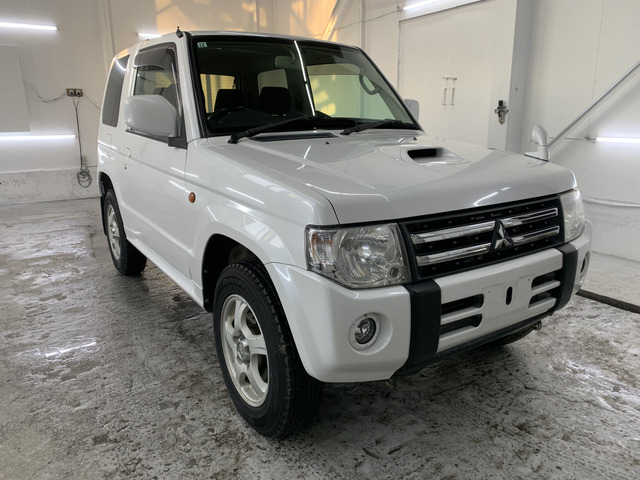 お車と一緒に新品タイヤ(ホイール付き)をご希望の方にはお得な価格にてご提供しております。常時在庫がありますので、いつでもご確認いただけます。