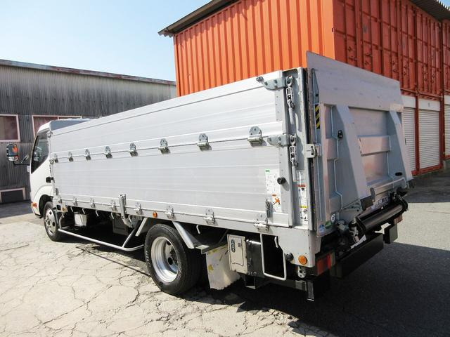 �A���~�u���b�N