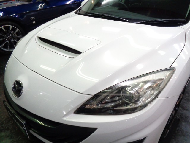 �ۊǏ󋵂��悭����̂���N���X�^���z���C�g�p�[���J���[�̃{�f�B&�������̍����N���A�w�b�h���C�g�ł��C�����͍��h�A��t���̂��̂��Y��ɕ�C���ꑖ�s�Ɏx��̂Ȃ����̂ł�