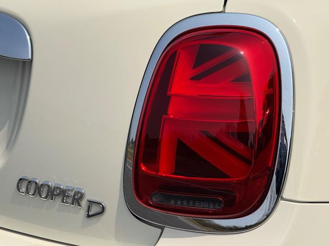 ���j�I���W���b�N�e�[�������v!