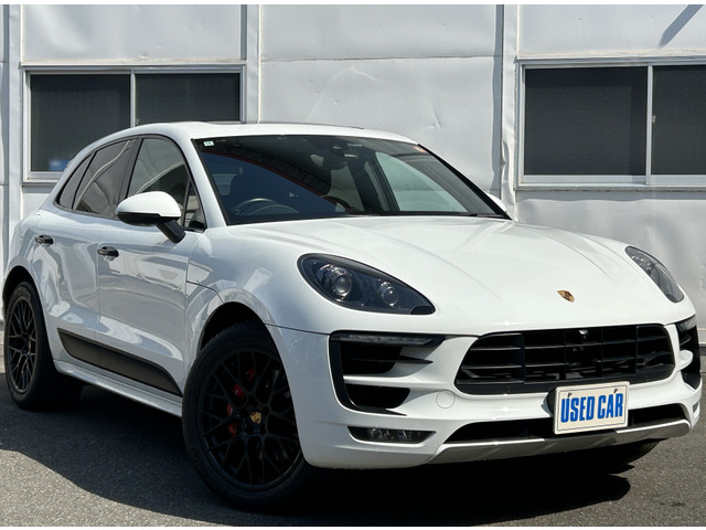 マカンGTS PDK 4WD