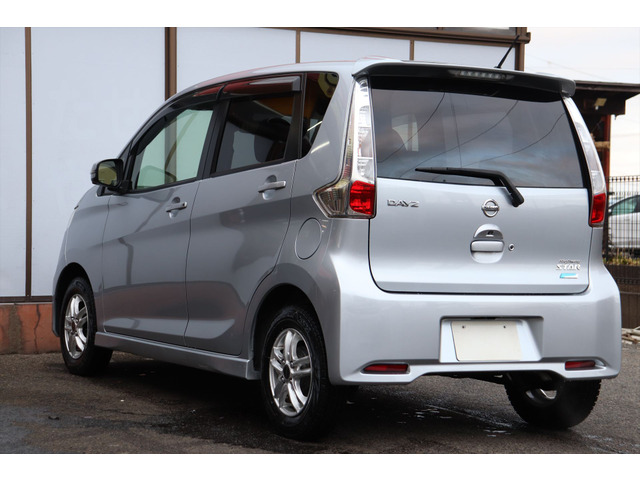 �^�C�~���O�`�F�[�����̗p���Ă���̂ŁA10��km���Ƃ̃^�C�~���O�x���g�����͕K�v����܂���B