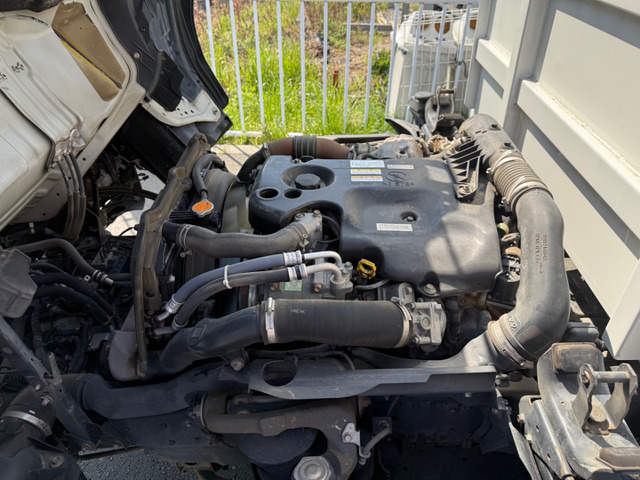 �G���W��4JJ1 3,000�t