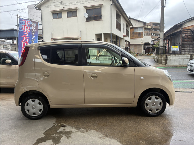 �{�f�B�͖����R�[�e�B���O�ς݂ł��B