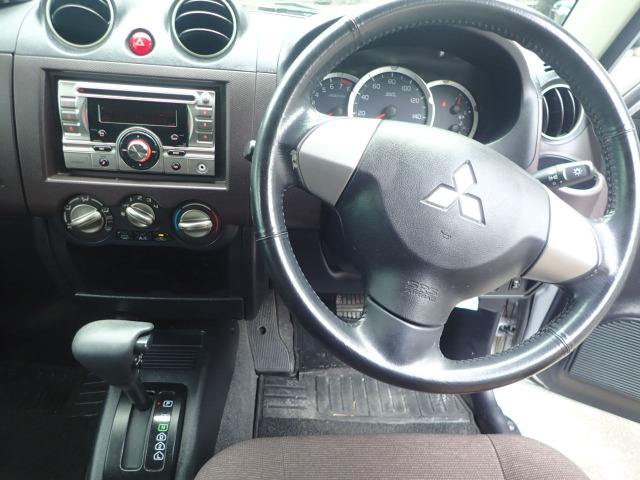 ��Ԓ��:4�l ���s����:23,599km �~�b�V����:�t���AAT �Ԍ�:����(R10.4.5�܂�)