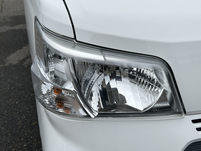 �y�x�����z���i�X�z���Ԃ������������܂��āA���ɗL�������܂��B�݌Ɏԗ��ɂȂ�܂��̂ŁA���񂲓s���̋X�������ɁA���ɗ��ĉ������B���X�\��������ƁA���ē����X���[�Y�ł��B