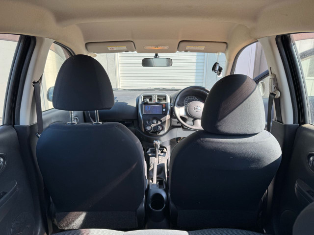 マーチ1.2 X FOUR 4WD