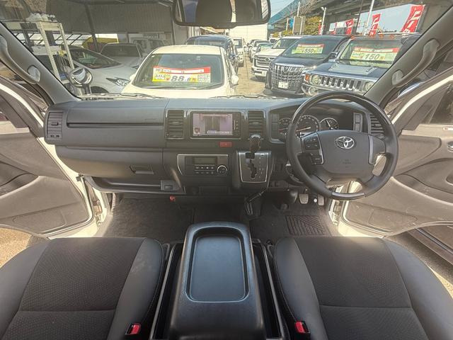 ハイエースバン3.0 スーパーGL ダークプライム