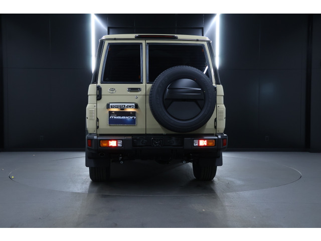 ランドクルーザー702.8 AX ディーゼル 4WD