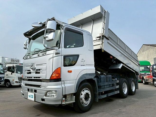 プロフィアダンプ