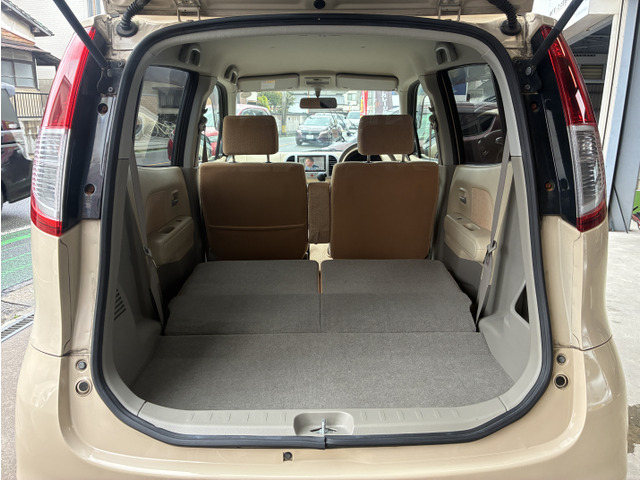 �����V�[�g��|���Ƒ傫�ȕ��Ⓑ�������ڂ���܂��B