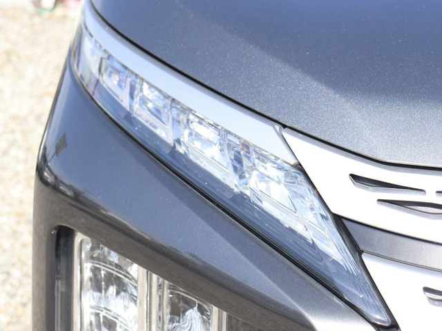 ���x�����@�͋�s�U���E���������n���E�I�[�g���[���E�N���W�b�g�J�[�h���ςƂȂ�܂��B