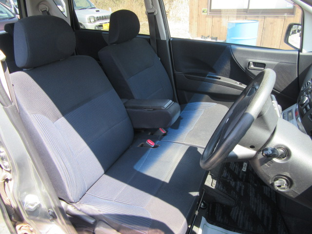 �y�d���ɁA���W���[�ɁA���ł��g����֗��ȎԂł�!�z