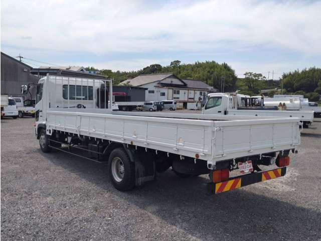 営業車や特殊車両車などもお任せください!法人様にはご購入・車検整備まで一括してお世話させて頂くお得なプランもございます!