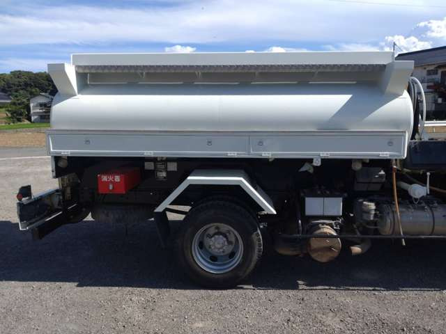 �h�����R�����^�p�[�c�܂Ŏ������݃p�[�c���Ή����Ă���܂��B�F�؎��i���������H��Ȃ̂ň��S���Ă��C��������!