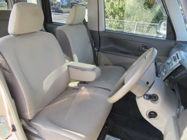 �y�d���ɁA���W���[�ɁA���ł��g����֗��ȎԂł�!�z