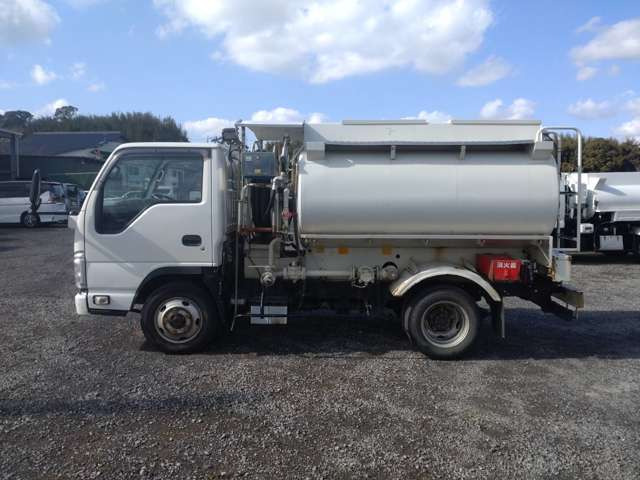 �Ƃɂ����i���A���i�A�T�[�r�X�A�����Ȃǂ̘r�ɂ͑��Ђɕ����Ȃ����M������܂�!�I�[�g���[���E��ԑݏo�E�����^�J�[�Ȃǖ{���ɂǂ�ȍ��ׂȎ��ł����C�y�ɂ����k������!