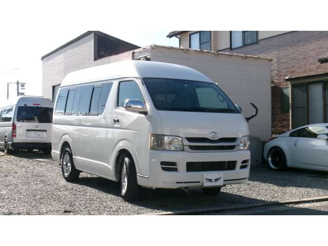 ハイエースバン