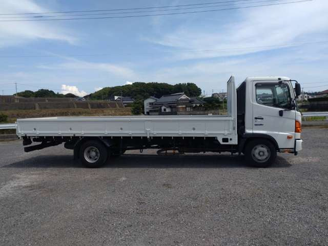 お困りごとは車選びドットコムフリーダイヤル&rarr;0078-6015-18561にご連絡下さい♪