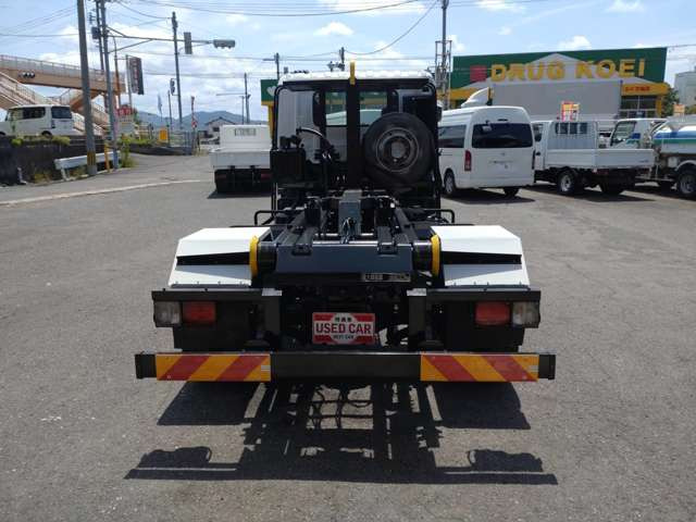 陸送費目安はお店のホームページに記載があります♪業者価格にて設定させて頂いておりますのでご安心下さい。