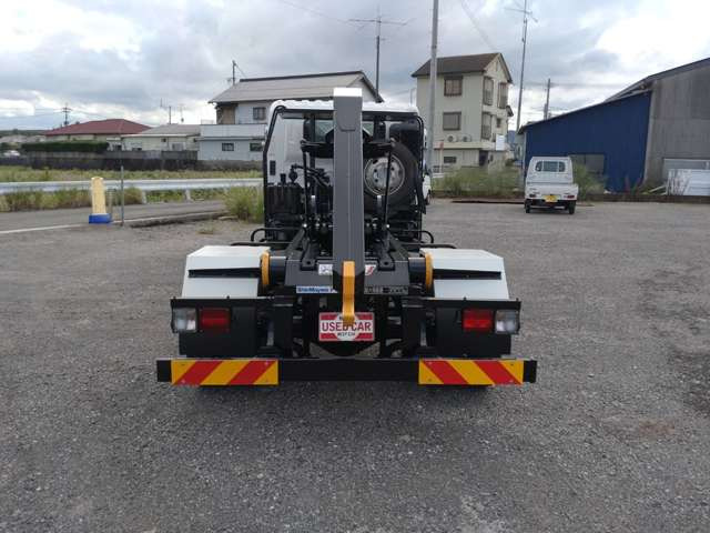 西日本・九州・福岡・筑豊・田川のトラック屋さんと言えばオートオートフリーク!各トラックメーカー幅広く取扱中♪福岡でトラックをお探しの方は是非!お気軽にご連絡下さい♪無料電話はこちら&rarr;0078-6015-1856