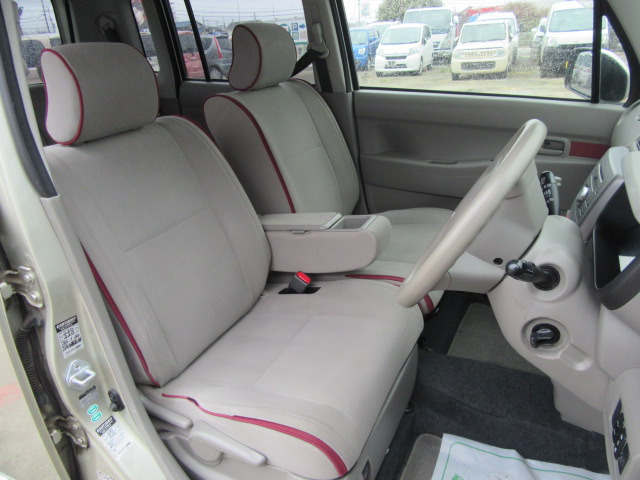 �y�d���ɁA���W���[�ɁA���ł��g����֗��ȎԂł�!�z