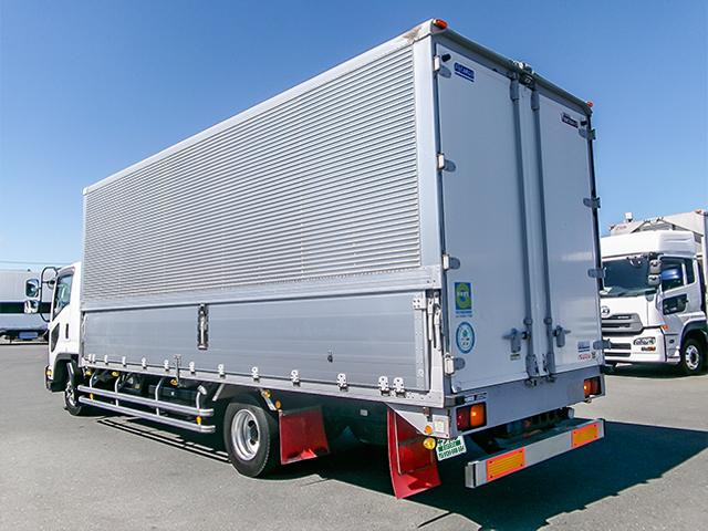 フォワードウィング