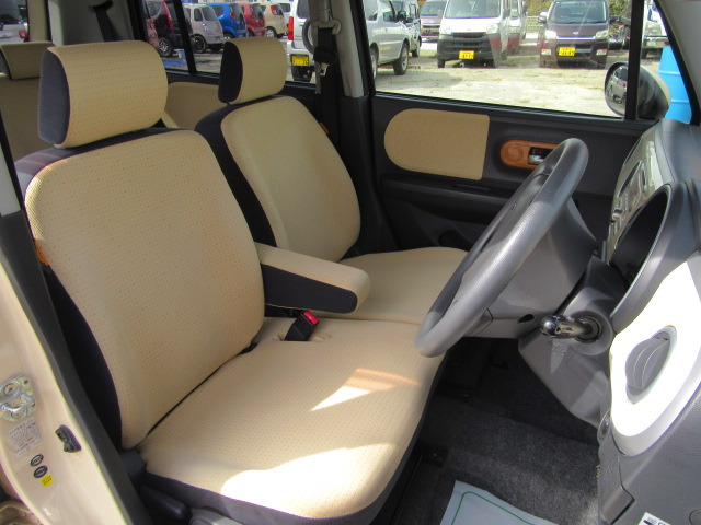 �y�d���ɁA���W���[�ɁA���ł��g����֗��ȎԂł�!�z