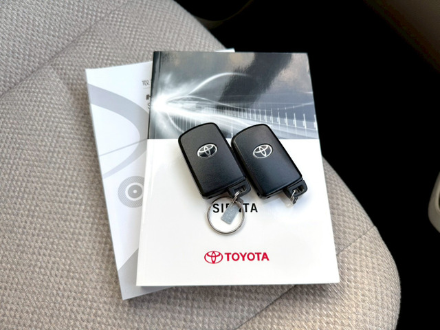 シエンタハイブリッド 1.5 X