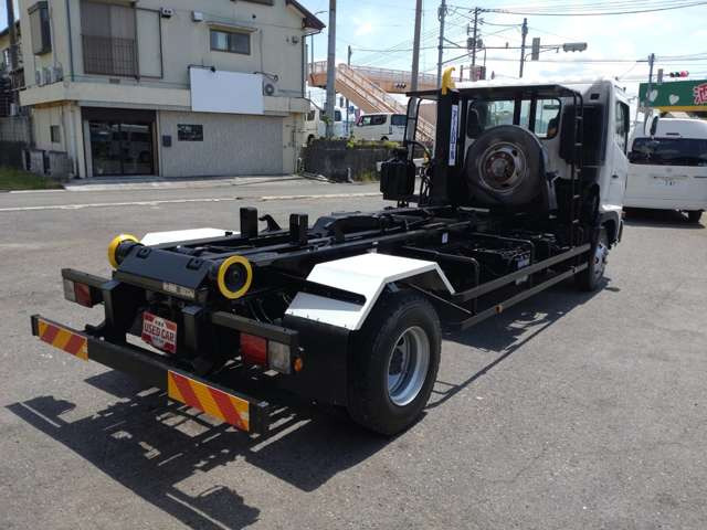 軽自動車・普通自動車〜ダンプ・ユニック、・タンクローリー・アームロール、・深ダンプ・パッカー車、・平ボディ等在庫多数!