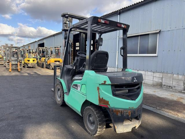 三菱ロジスネクストエンジンフォークリフト