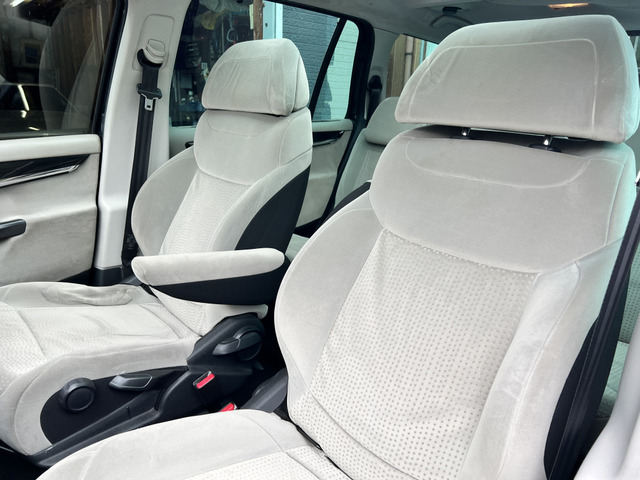 �}�t���[������G�A���̎��t���ȂǁA�J�X�^���̂����k�����C�y�ɂ��₢���킹���������B