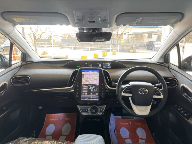 プリウスPHV1.8 A