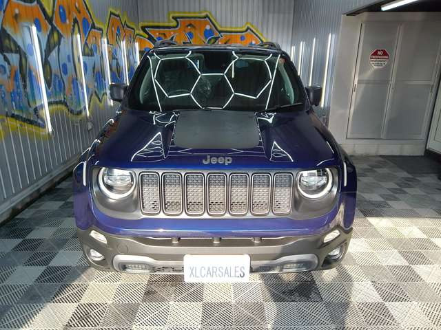 レネゲードトレイルホーク 4WD