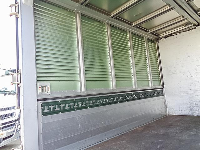 ���b�V���O���[��