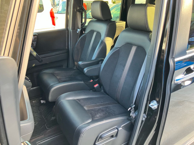 �����F�̓u���b�N�ɂȂ�܂��B�d�����⍂����������A�����ڗ����ɂ������ߎ��p��������!