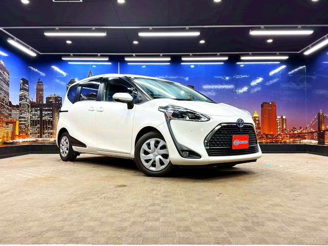 シエンタ（トヨタ）ハイブリッド 1.5 ファンベース G セーフティエディション 中古車画像